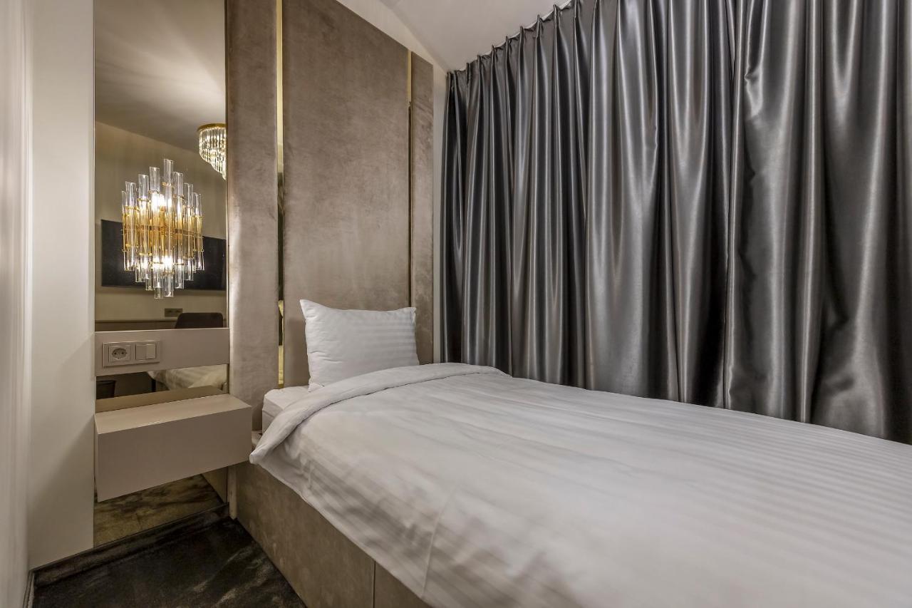 Royal Boutique Gates Of Dawn Hotel VNO
